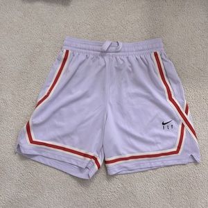 Nike fly basketball shorts